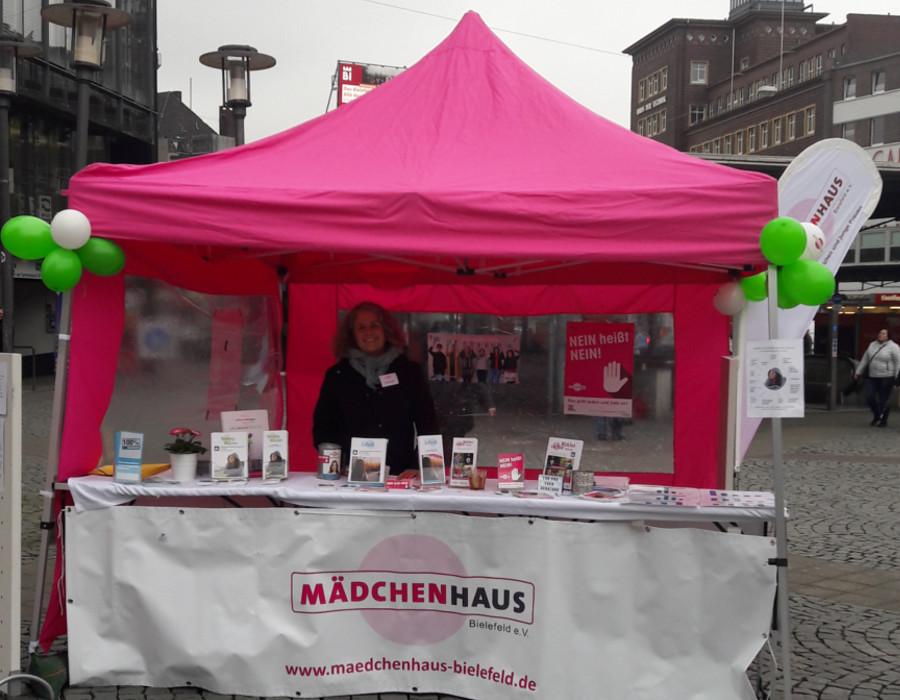 Mädchenhaus Bielefeld | Stand | Jahnplatz | 04.04.2019